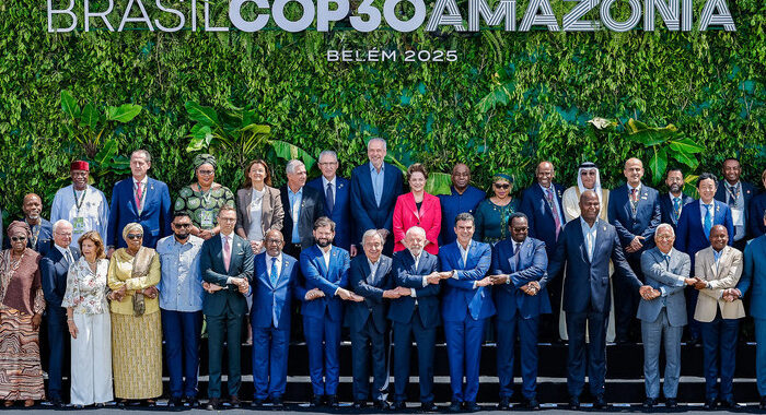 Brazilian President Calls For Fossil Fuel Phase Out, launches Biofuel Push at COP30