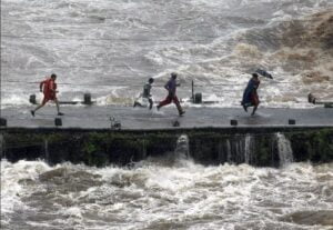 1,058 deaths so far during 2019 monsoon in India, environment minister denies links with climate change despite clear signs