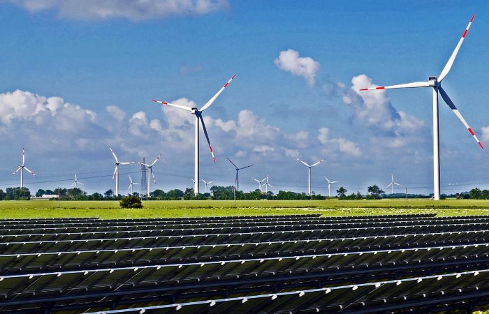 IEEFA: India’s wind-solar hybrid capacity to reach 11.7 GW by 2023, to grow 80 times