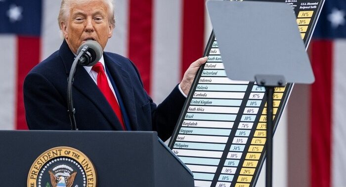 Day after he imposes 25% tariff, Trump says India-Russia can ‘take their dead economies down together’