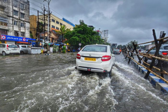 Rains Lash South India as Early Cold Wave Grips Central and Northern India