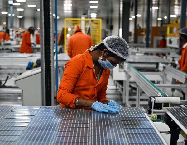 Bolstered by lofty ambitions, clean energy enjoys post-pandemic momentum