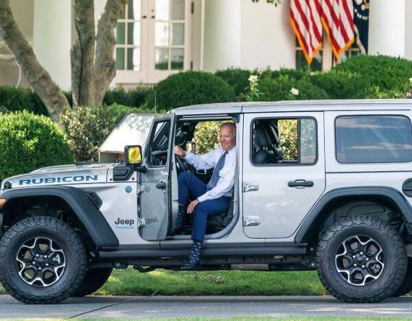 US to target 50% of all new auto sales as EVs by 2030