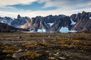 Wildland Fires in Arctic Are Delaying Snow Cover Formation, Accelerating Climate Change Impact